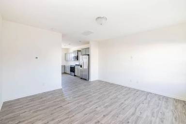 Main picture of 120 S Dorsett St