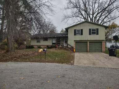 Main picture of 1394 Carriage Hill Dr SE