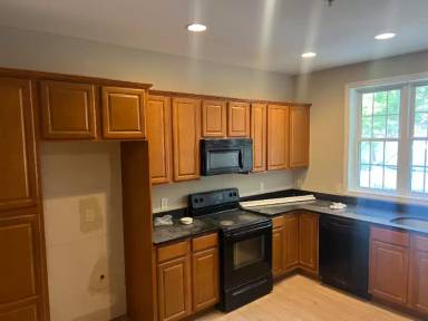 Main picture of 43 Clancy Dr