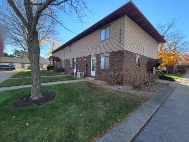 Main picture of Green Briar Apartments
