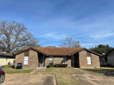 Main picture of 1409 Hillside Dr