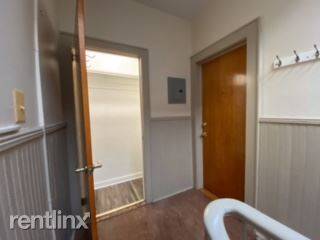 Main picture of 418 2nd St