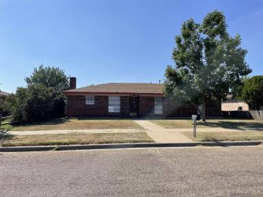 Main picture of 3306 S Hill St