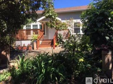 Main picture of 247 Athol Ave