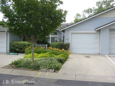 Main picture of 915 Felicia Way