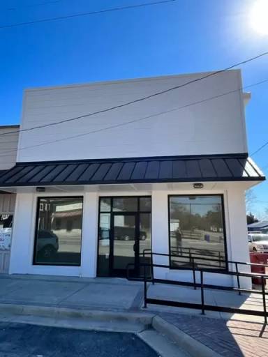 Main picture of 125 W Main St