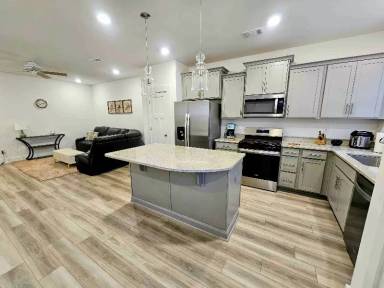 Main picture of 520 Mill Park Way