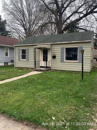 Main picture of 1029 Woodbine Ave