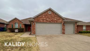 Main picture of 5921 SE 88th St