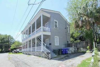 Main picture of 7 Murphy Ct