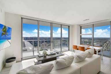 Main picture of South Ocean Condo Hollywood Residences