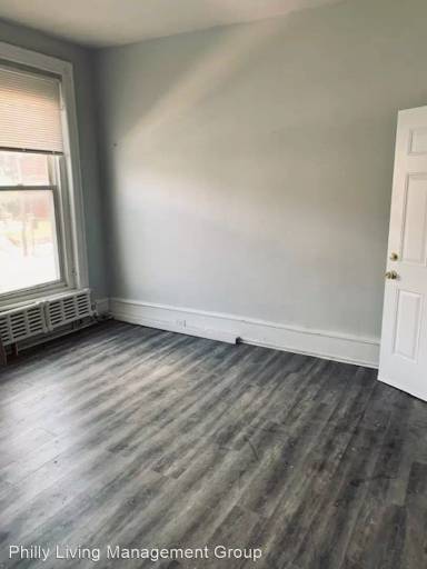 Main picture of 1302 W Allegheny Ave