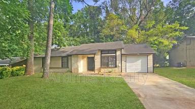 Main picture of 2416 Newgate Dr