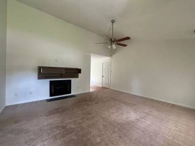 Main picture of 112 Horse Shoe Bnd