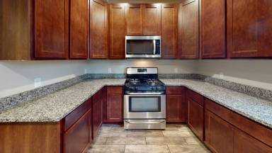 Main picture of 307 5th Ave SE