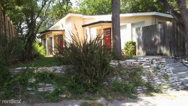 Main picture of 1900 Valley Hill Cir