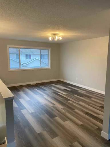 Main picture of 444 Tanager Path