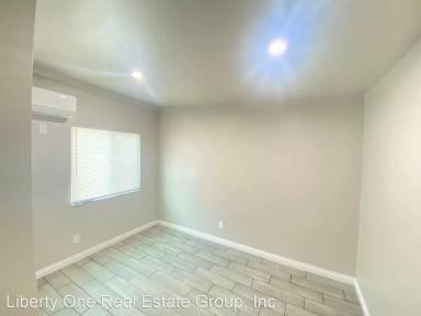 Main picture of 720 Irvin St