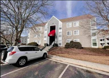Main picture of 1400 Seneca Dr
