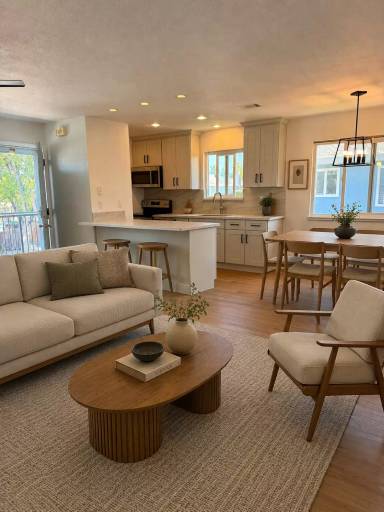 Main picture of 1265 Bouret Dr