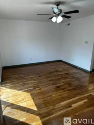 Main picture of 3239 Ivanhoe Ave
