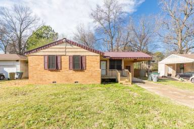 Main picture of 5473 Loch Lomond Rd