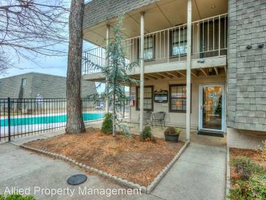 Main picture of 5107 N Hammond Ave