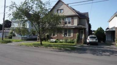 Main picture of 930 Academy St