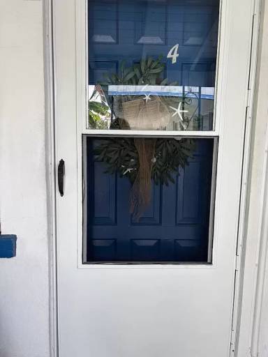 Main picture of 521 71st Ave