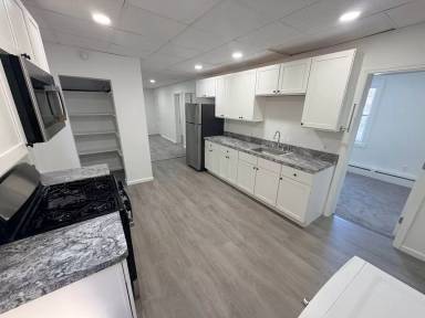 Main picture of 446 4th St
