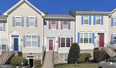 Main picture of 2724 Oak Leaf Ct
