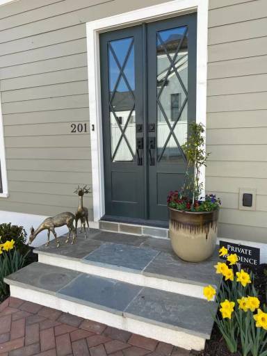 Main picture of 201 Tollison Dr