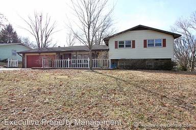 Main picture of 1921 Huntington Dr