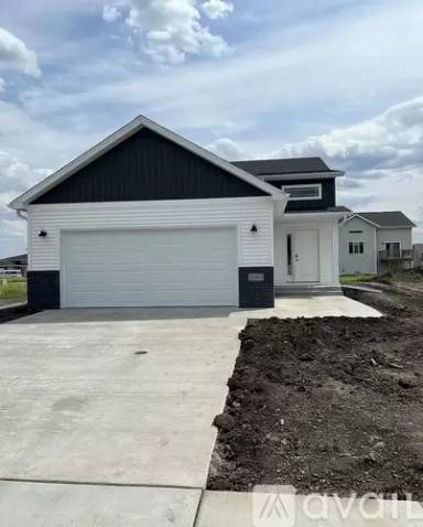 Main picture of 4517 Blue Stem Way