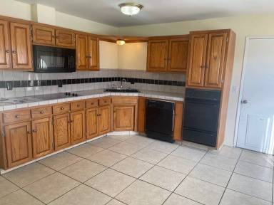 Main picture of 1043 Black Oak Dr