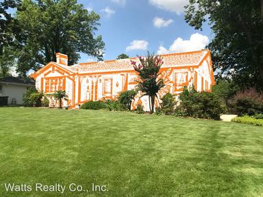 Main picture of 310 Westover Dr