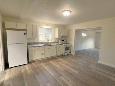 Main picture of 431 Kaiolohia St