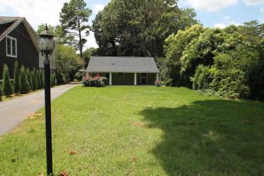 Main picture of 525 Forest Ln