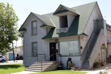 Main picture of 351 Temple Ave