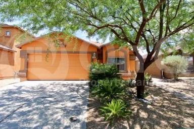 Main picture of 2353 E Calle Sierra del Manantial