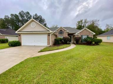 Main picture of 17 Coronado Ct