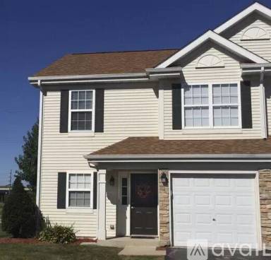 Main picture of 1615 W Chrysler Dr