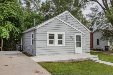 Main picture of 3410 Easton Blvd