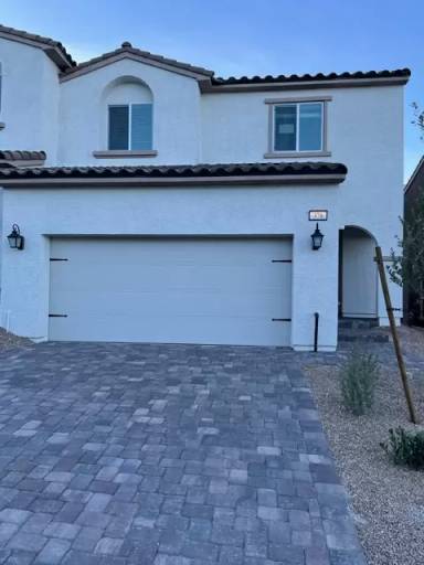Main picture of 378 Yellow Finch Ln