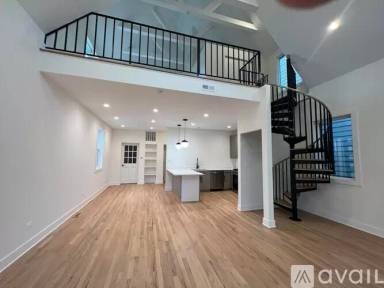 Main picture of 2657 W Huron St