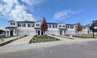 Main picture of 6047 Carolines Ct