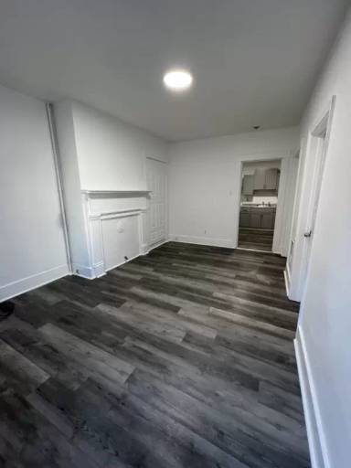 Main picture of 2506 E Carson St