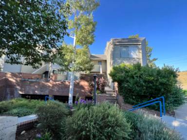 Main picture of 3260 47th St
