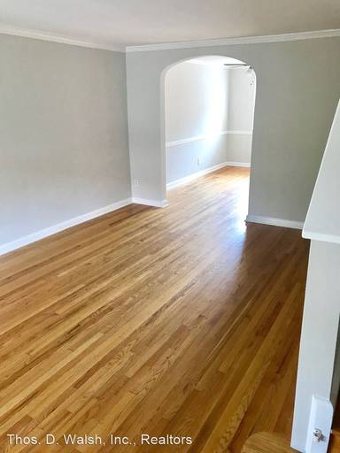 Main picture of 2206 16th St NE
