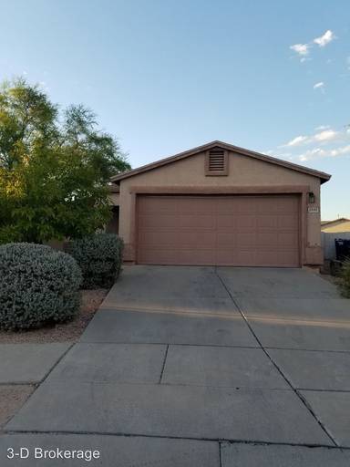 Main picture of 2545 E Warwick Castle Ln